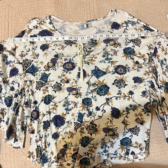 Lucky brand sheer floral blouse- boho- bell sleeve size M - Picture 7 of 10